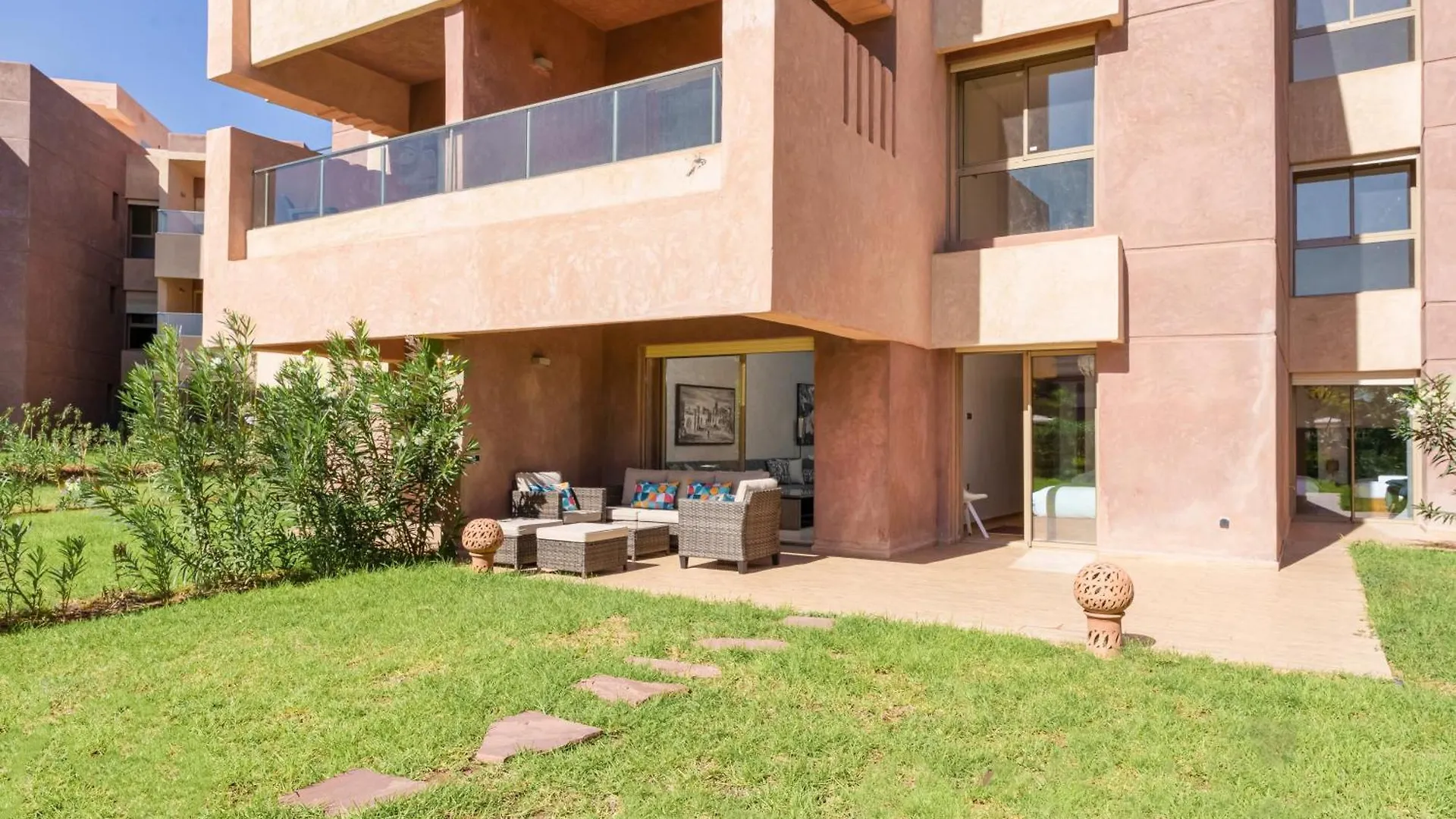 Apart Confort Front Pool-Garden Marrakesh 0*,